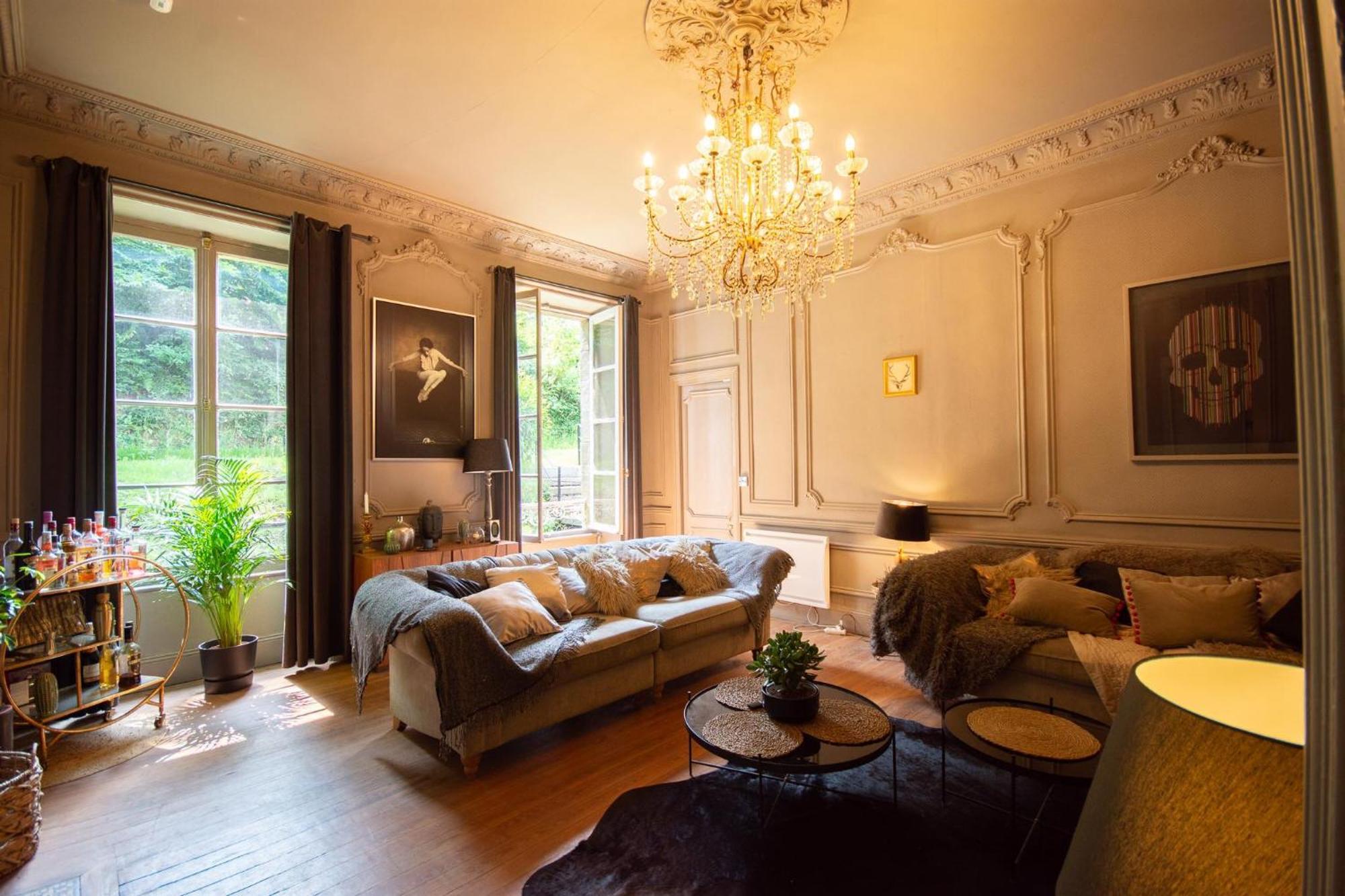 Ferienhaus Beautiful, Historic Manoir In Semi-rural Setting