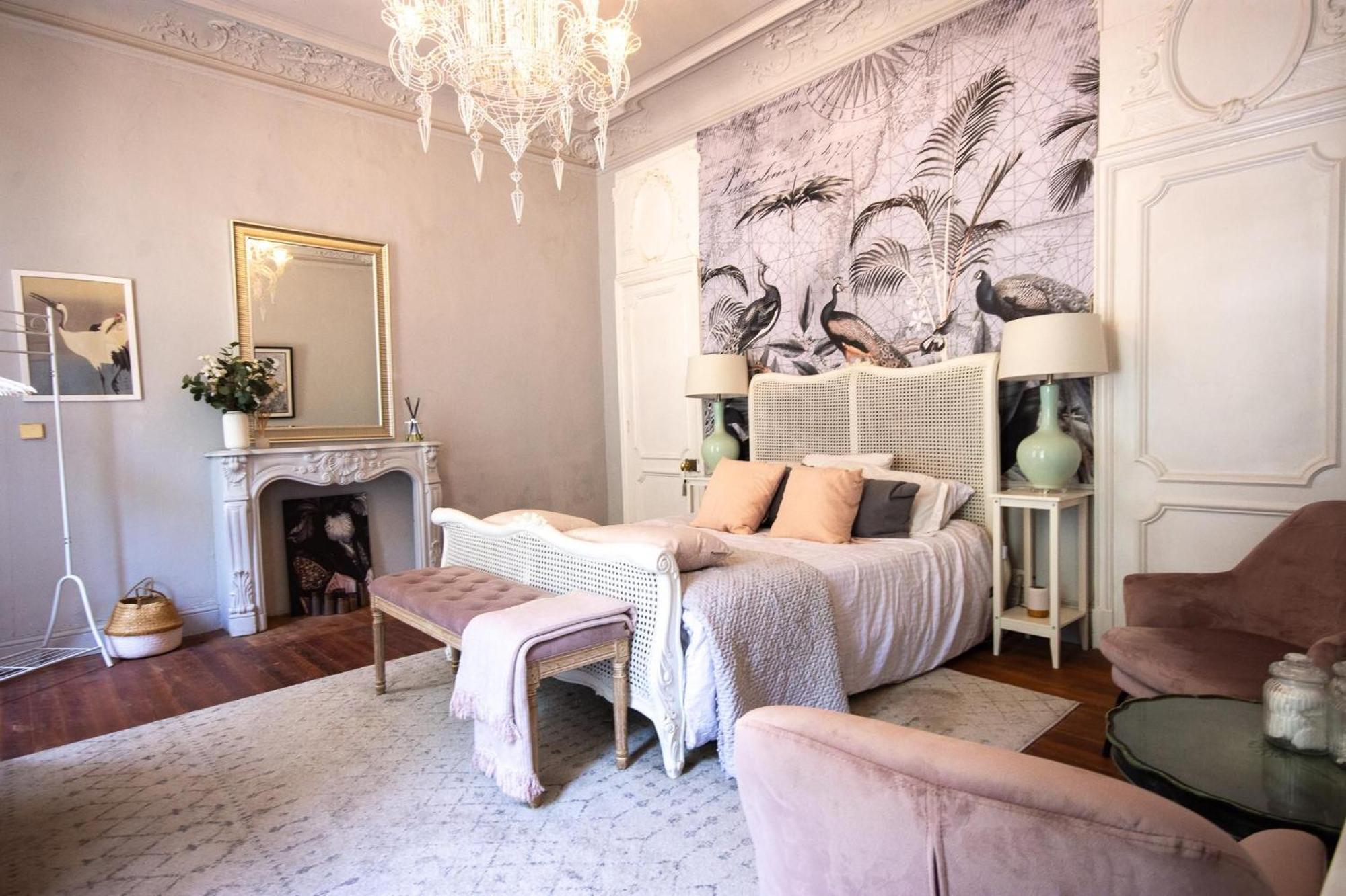 Ferienhaus Beautiful, Historic Manoir In Semi-rural Setting *
